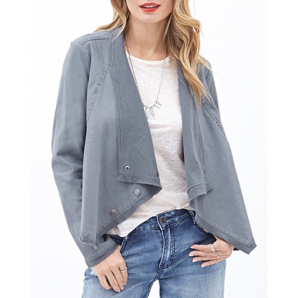 ✨F21 Draped Denim Jacket - Picture 2 of 8